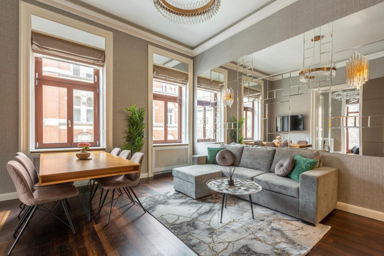 Apartamento Luxury With Balcony Next To The New York Cafe Budapest
